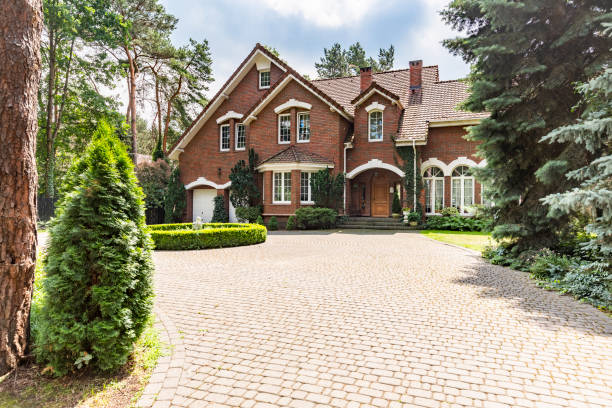Best Custom Driveway Pavers  in Marion Oaks, FL
